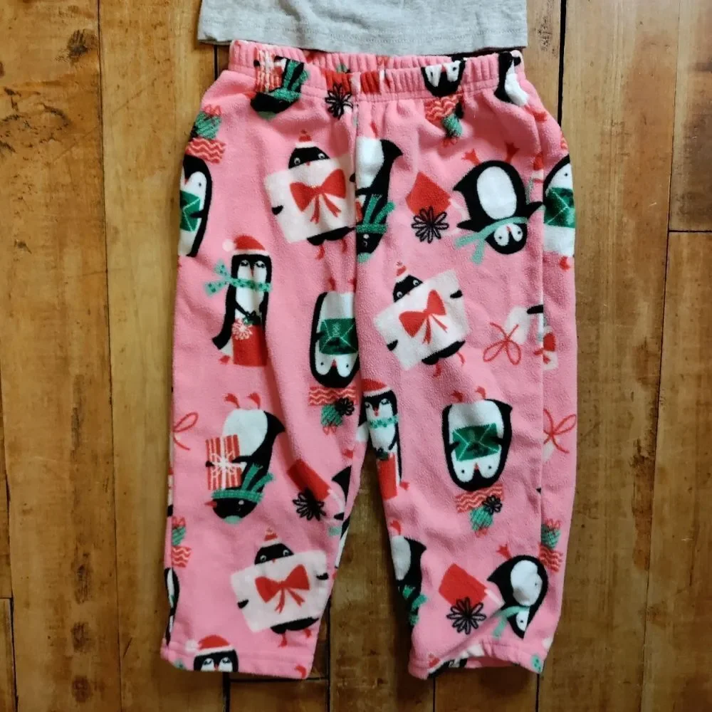 Carters pajamas set 2T girls Christmas penguins pink gray holiday fleece